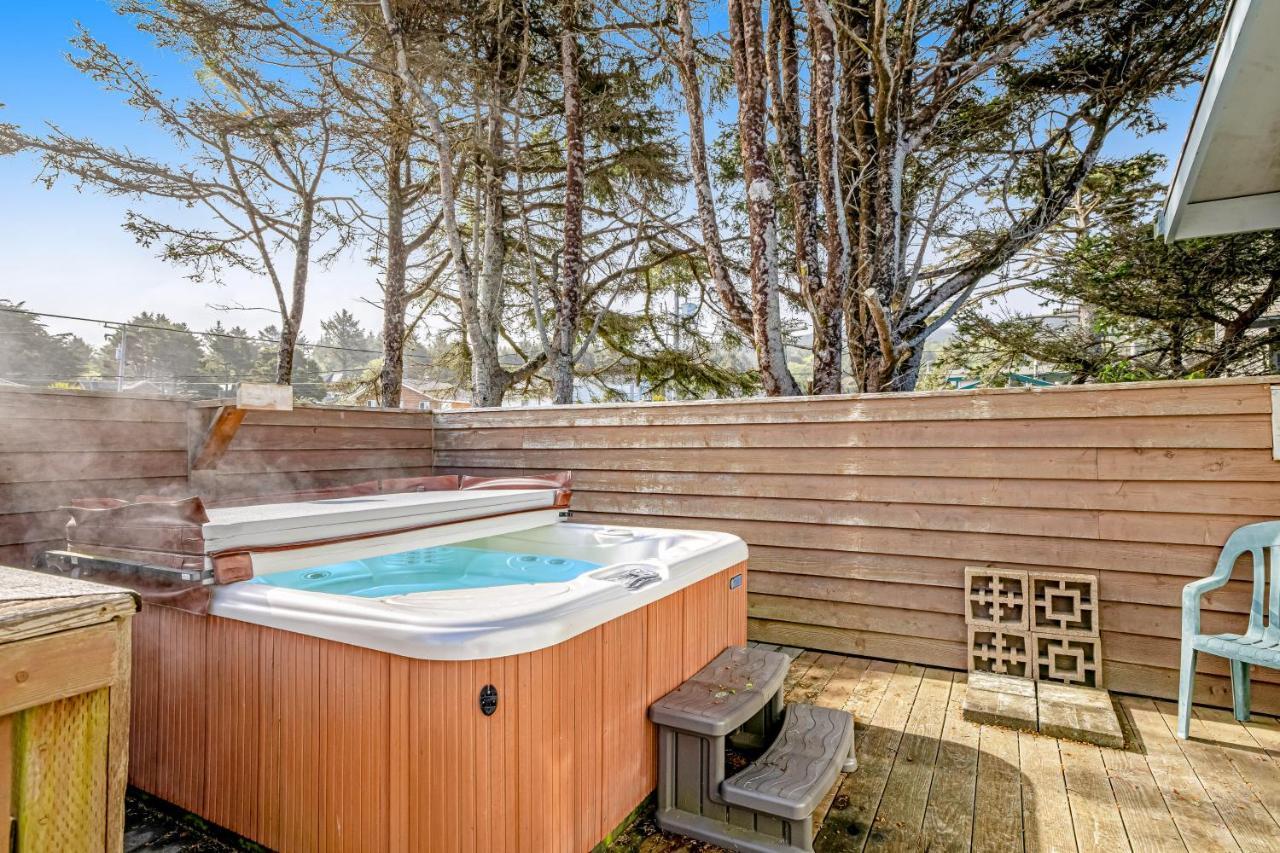 Апартаменты Bayocean Retreat Cape Meares Экстерьер фото